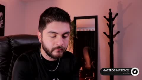 Snapshot of adrianwilliams_ chatting on January 2025 11:50:02 PM Adrian Williams online show from January 2025 11:50:02 PM