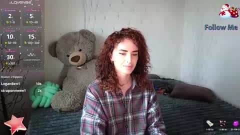 Snapshot of adrihanna chatting on December 2024 07:06:02 AM Adriana online show from December 2024 07:06:02 AM