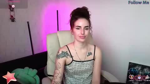 Snapshot of adrihanna chatting on February 2025 01:22:02 PM Adriana online show from February 2025 01:22:02 PM