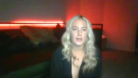 Snapshot of adventureswithsmitty chatting on December 2025 05:12:02 AM adventureswithsmitty online show from December 2025 05:12:02 AM