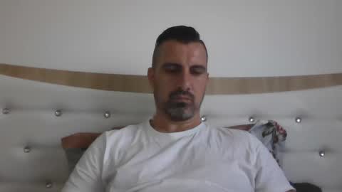 Adrian online show from May 2026 05:35:02 AM