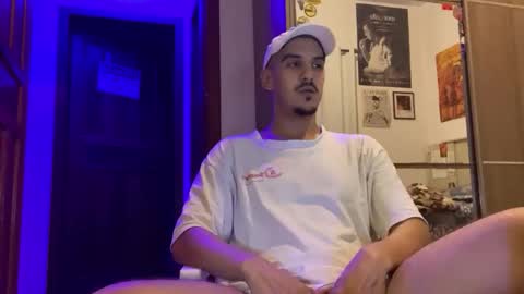 Luci online show from December 2025 01:55:02 AM