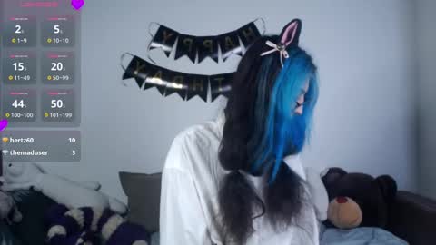 Afina online show from February 2025 05:48:01 PM