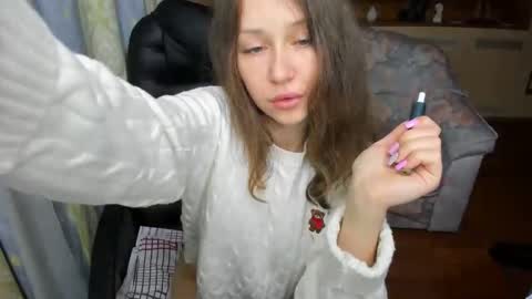 Afina online show from November 2025 01:55:01 PM