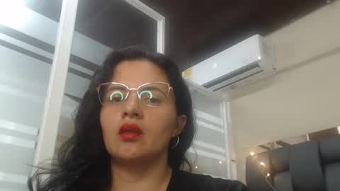 Snapshot of africa_holmes chatting on December 2024 10:18:01 AM Africa online show from December 2024 10:18:01 AM