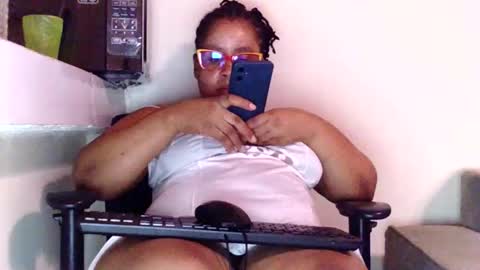Snapshot of african005 chatting on February 2026 09:16:02 PM loise online show from February 2026 09:16:02 PM