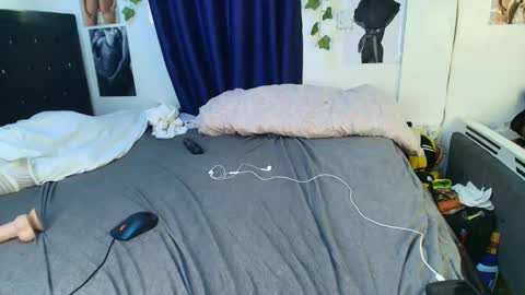 Africanpetitequeenn online show from November 2025 06:16:02 AM