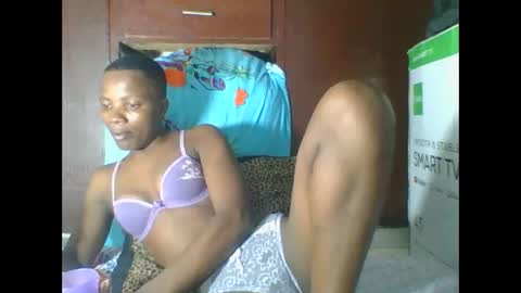 PHOEBE online show from April 2026 07:19:01 PM