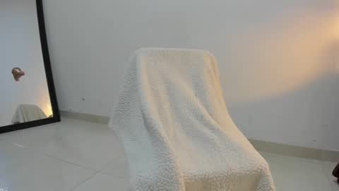 Lorena online show from March 2025 04:07:02 PM