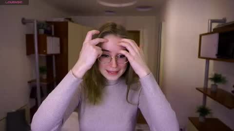 Snapshot of afroditacaree chatting on February 2026 03:25:02 AM Kind sensual Emma fav pattern 2266 online show from February 2026 03:25:02 AM