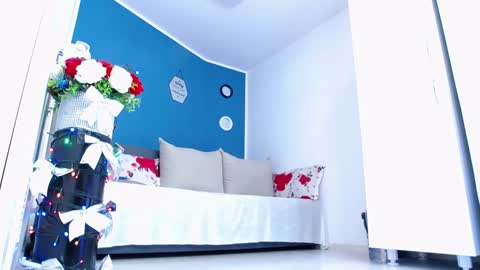 Snapshot of afroditha_ chatting on December 2024 04:50:01 PM Amalia online show from December 2024 04:50:01 PM