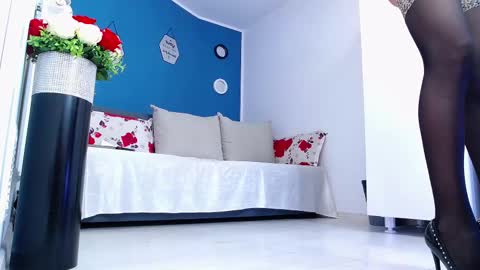 Snapshot of afroditha_ chatting on February 2025 04:21:01 PM Amalia online show from February 2025 04:21:01 PM