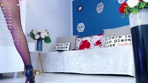 Snapshot of afroditha_ chatting on December 2025 01:27:01 PM Amalia online show from December 2025 01:27:01 PM