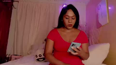 Snapshot of afrodyta06 chatting on September 2025 12:22:02 AM Sara online show from September 2025 12:22:02 AM