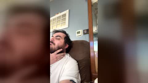 Snapshot of afterhoursjosh chatting on May 2026 07:19:02 PM afterhoursjosh online show from May 2026 07:19:02 PM