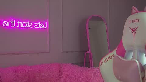 AgataFoxley online show from November 2025 07:35:01 PM