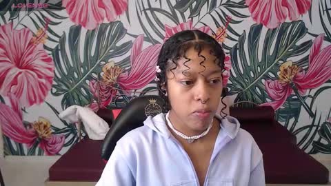 agatha_amaya online show from November 2025 01:26:02 PM