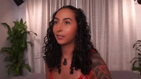 Snapshot of agatha_collinss chatting on June 2026 08:51:01 PM Val inst agatha clls online show from June 2026 08:51:01 PM