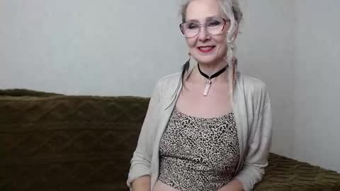 Snapshot of agatha_moore_ chatting on January 2025 12:01:02 PM Agatha online show from January 2025 12:01:02 PM