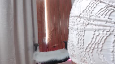 Snapshot of agathaa_white chatting on November 2025 11:22:01 AM Agathaa white online show from November 2025 11:22:01 AM