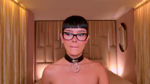 Agatha online show from October 2025 07:21:02 PM