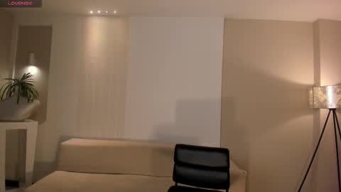 Agatha online show from January 2026 11:41:02 PM