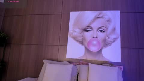    online show from November 2025 12:35:02 AM