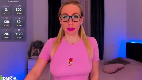 Polly online show from February 2026 03:40:02 PM