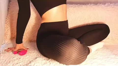 Snapshot of agent_pr0vocateur chatting on February 2025 05:58:01 AM Sasha online show from February 2025 05:58:01 AM