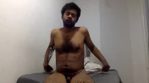 aggaggs online show from November 2025 10:45:02 PM