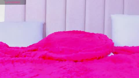 Aggy online show from April 2026 03:39:01 PM