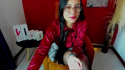 Snapshot of aghata_moon chatting on January 2025 08:35:01 PM Aghata Moon online show from January 2025 08:35:01 PM
