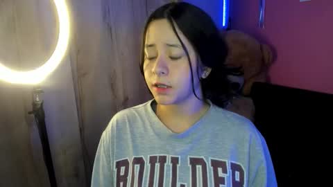  ines  online show from November 2025 03:15:02 PM