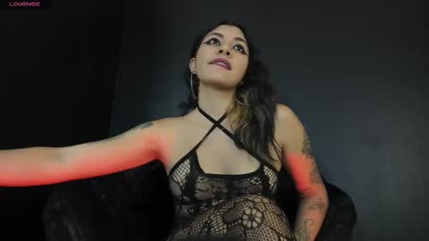agnes_jones online show from February 2025 09:36:01 PM