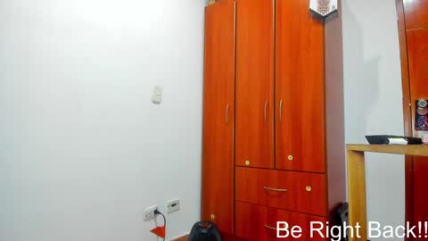 Agustin online show from December 2024 06:41:01 PM