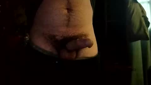 agustin1822aq online show from April 2026 11:01:02 AM