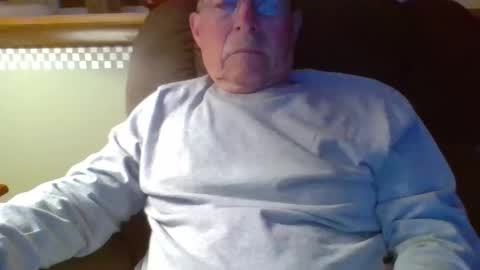 aguynrkfrd online show from June 2026 09:23:02 AM