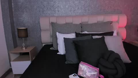 Ahmara  online show from November 2025 11:32:02 AM