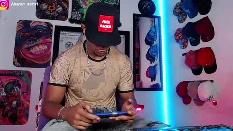 Snapshot of aharon_sexo1 chatting on January 2025 02:30:02 AM Aharon Zamora online show from January 2025 02:30:02 AM