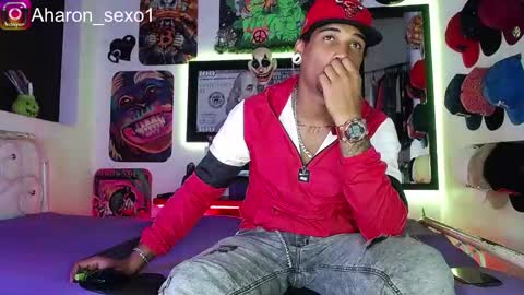 Snapshot of aharon_sexo1 chatting on March 2025 06:15:02 AM Aharon Zamora online show from March 2025 06:15:02 AM