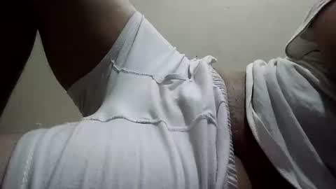 ahmed1235698 online show from November 2025 10:21:02 PM