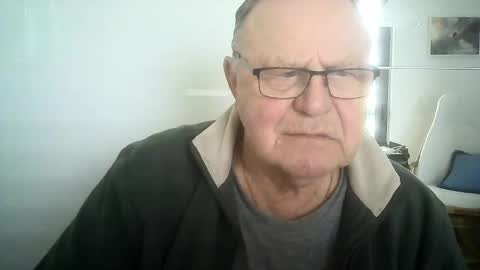 Snapshot of ahmole chatting on December 2024 10:46:02 AM Ole online show from December 2024 10:46:02 AM