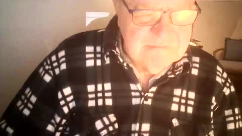 Snapshot of ahmole chatting on December 2024 07:37:01 AM Ole online show from December 2024 07:37:01 AM