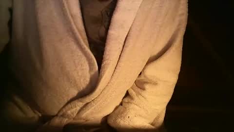 Snapshot of ahmole chatting on March 2026 08:20:01 PM Ole online show from March 2026 08:20:01 PM