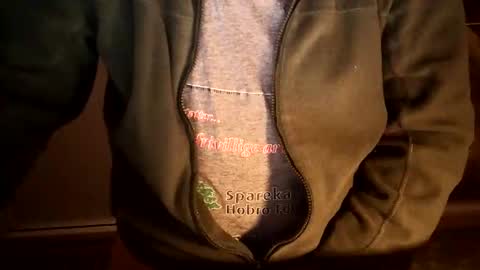 Snapshot of ahmole chatting on April 2026 05:34:01 AM Ole online show from April 2026 05:34:01 AM