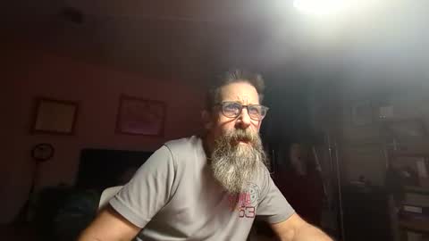 aHole2Use4U online show from January 2026 05:51:02 PM