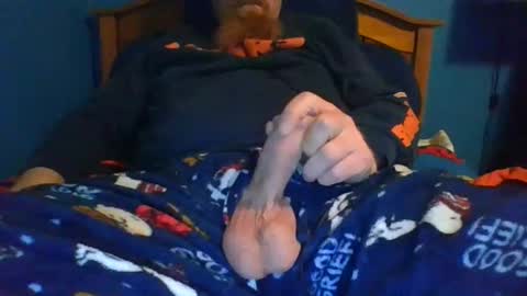 Snapshot of ahrnycumtoy chatting on December 2025 06:42:02 AM hrnycummer online show from December 2025 06:42:02 AM