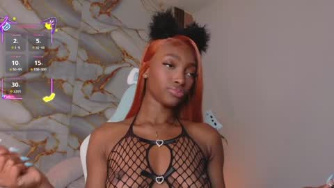 Ahvi Ebony online show from April 2026 12:44:02 PM