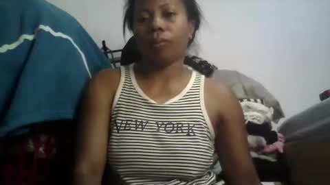 Aicha boobs online show from April 2026 02:04:02 AM