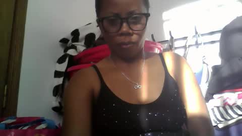 Aicha boobs online show from May 2026 12:45:01 PM